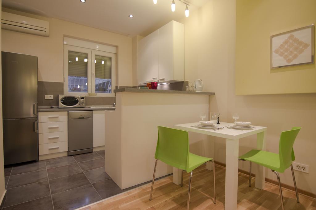 Apartment Forest Belgrade Room photo